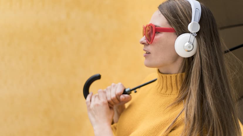 Yolda, Evde, Sporda: Podcast Dinleme Alışkanlıklarını Nasıl Geliştirirsin?